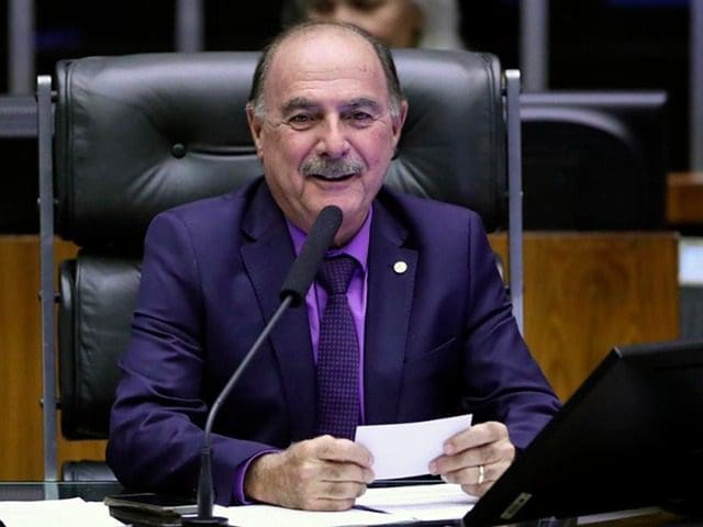 Dr. Zacharias Calil